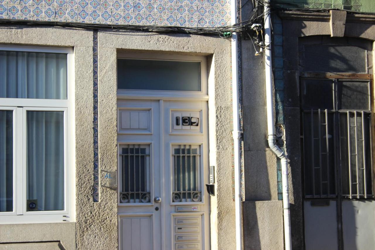 Practical And Comfortable Apartment With Garden Porto Exterior photo