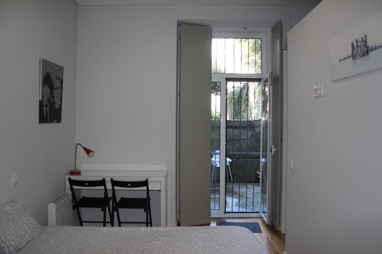 Practical And Comfortable Apartment With Garden Porto Exterior photo